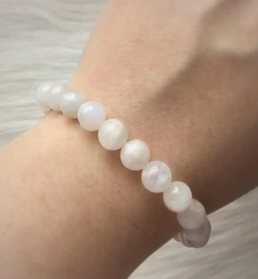 Premium Abhimantrit Moonstone Bracelet for Growth, Intuition and mental peace - Image 4