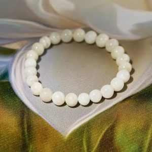 Premium Abhimantrit Moonstone Bracelet for Growth, Intuition and mental peace